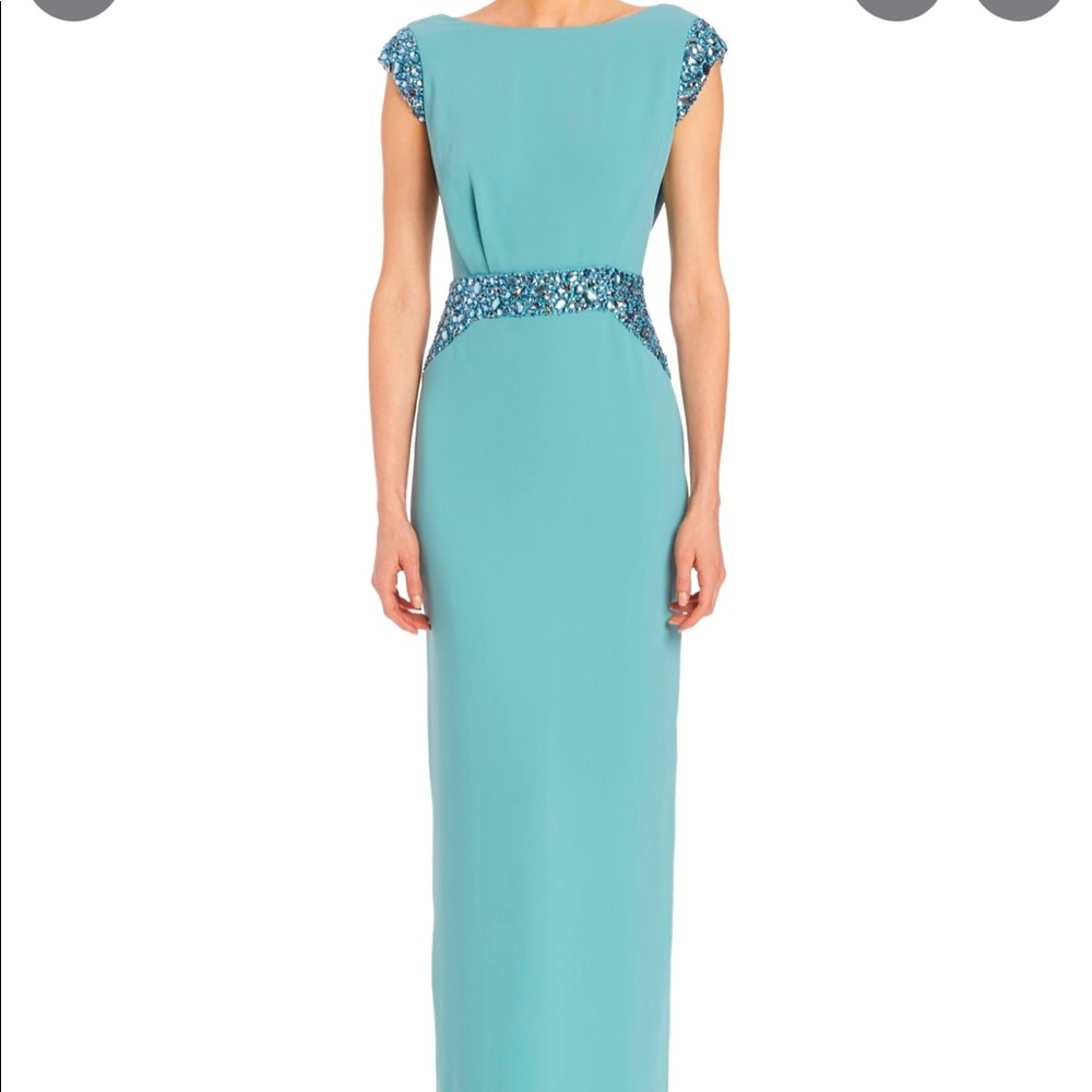 Pamella Roland Womens Gown size 4. Great condition.